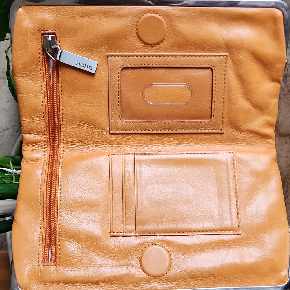 HOBO original vintage orangey colored leather Lauren-wallet clutch limited ed. - Picture 3 of 16